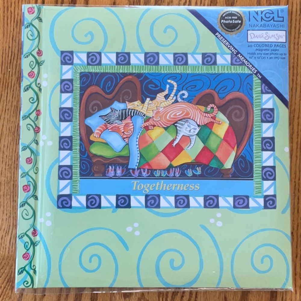 Dana Simson Cat Lady Scrapbook Photo Album NCL Nakabayashi Cats on Quilt